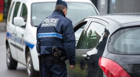 Code de la route dans les parkings